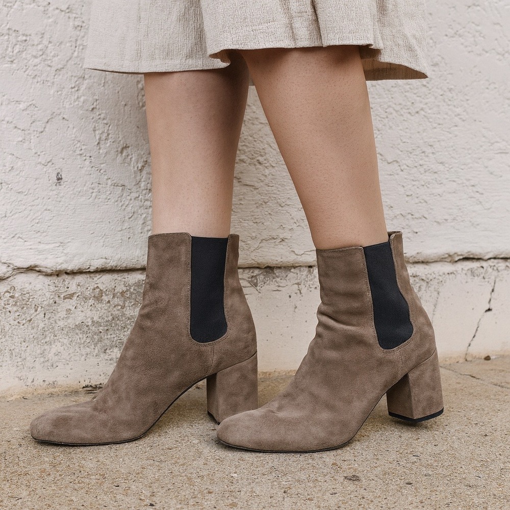 Saint Laurent Lou Suede Chelsea Boots‎ Womens 38.5 8.5 Gray Leather Block Heel